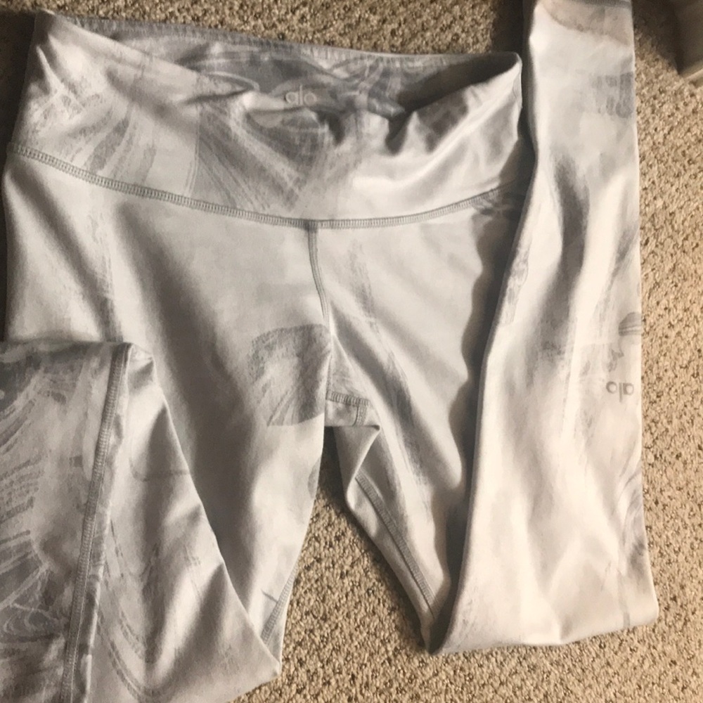 Alo Leggings